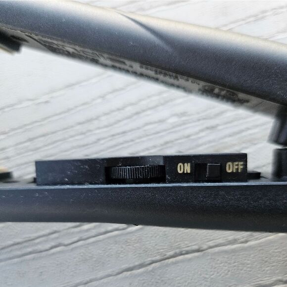 ANDIS 67095 1" ceramic clamp professional hair straightening flat iron pre owned - Picture 8 of 16